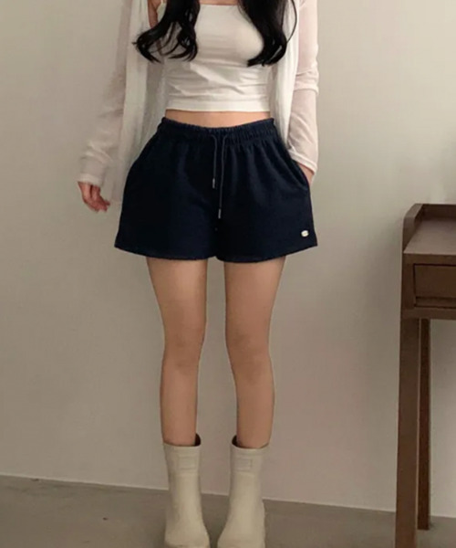 VIVID LADY(ビビッドレディー)の「イージーショートパンツ(その他パンツ・レディース・グレー/ブラウン/ホワイト/ネイビー・FREE)」の11枚目の写真