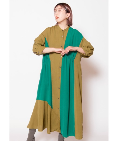 OSMOSIS(オズモーシス)の「バイカラーアシンメトリーワンピース(ワンピース・レディース・ブラック/カーキ/ネイビー・ONE SIZE)」の2枚目の写真