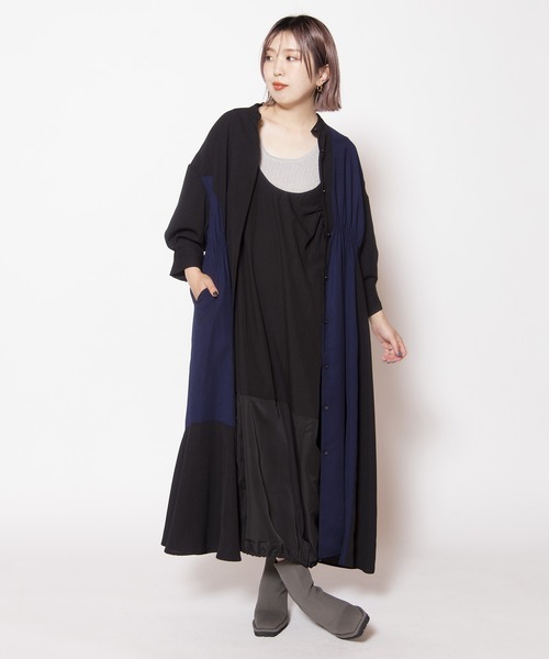 OSMOSIS(オズモーシス)の「バイカラーアシンメトリーワンピース(ワンピース・レディース・ブラック/カーキ/ネイビー・ONE SIZE)」の18枚目の写真