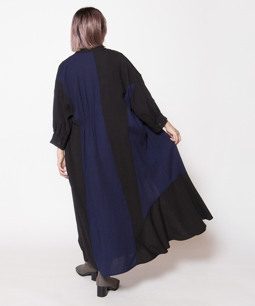 OSMOSIS(オズモーシス)の「バイカラーアシンメトリーワンピース(ワンピース・レディース・ブラック/カーキ/ネイビー・ONE SIZE)」の8枚目の写真