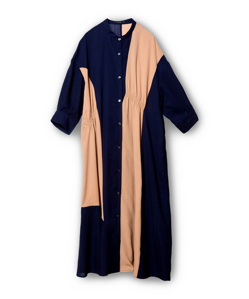 OSMOSIS(オズモーシス)の「バイカラーアシンメトリーワンピース(ワンピース・レディース・ブラック/カーキ/ネイビー・ONE SIZE)」の13枚目の写真