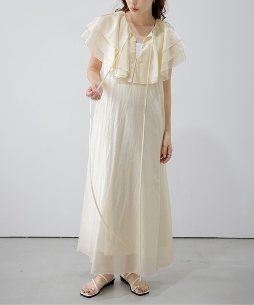 AMELY(エミリー)の「ケープフリル シアーワンピース(ワンピース・レディース・ブラック/アイボリー・フリー/C)」の1枚目の写真
