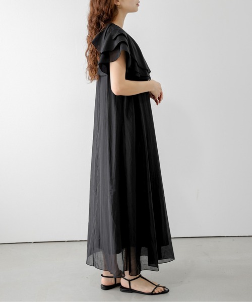 AMELY(エミリー)の「ケープフリル シアーワンピース(ワンピース・レディース・ブラック/アイボリー・フリー/C)」の8枚目の写真