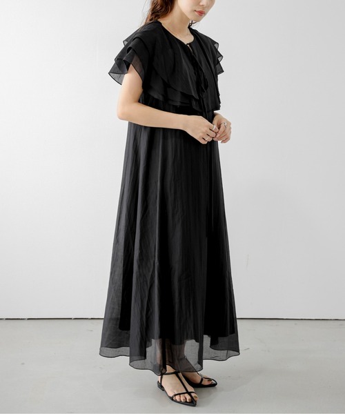 AMELY(エミリー)の「ケープフリル シアーワンピース(ワンピース・レディース・ブラック/アイボリー・フリー/C)」の10枚目の写真