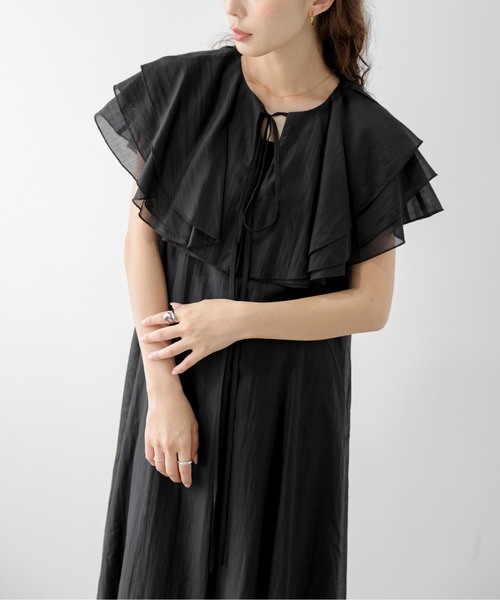 AMELY(エミリー)の「ケープフリル シアーワンピース(ワンピース・レディース・ブラック/アイボリー・フリー/C)」の12枚目の写真