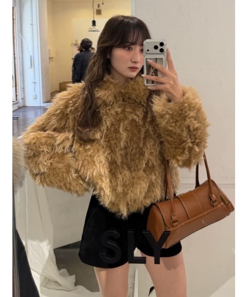 SLY(スライ)の「CURL F/FUR SHORT BZ カールファーショートブルゾン 秋服 冬服(ブルゾン・レディース・アイボリー/ベージュ/ブラック・FREE)」の7枚目の写真
