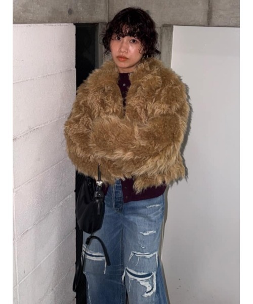 SLY(スライ)の「CURL F/FUR SHORT BZ カールファーショートブルゾン 秋服 冬服(ブルゾン・レディース・アイボリー/ベージュ/ブラック・FREE)」の9枚目の写真