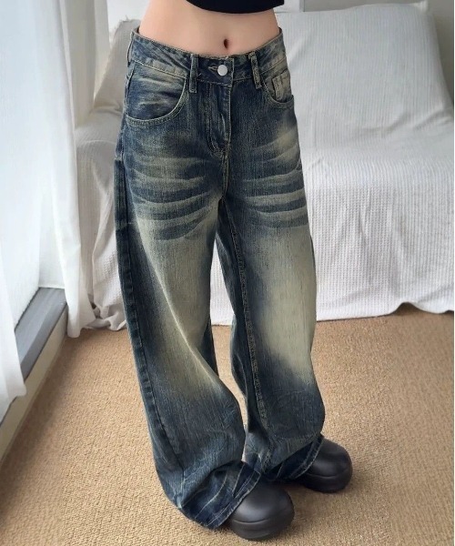 LUCPY（ラクピー）の「ヴィンテージウォッシュカーゴワイドデニムパンツ（デニムパンツ・レディース・ブルー・X-LARGE/LARGE/MEDIUM/SMALL）」の4枚目の写真