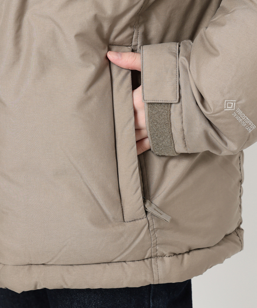 THE NORTH FACE（ザノースフェイス）の「《追加》THE NORTH FACE Alteration Baffs Jacket ND92564 【手洗い可能】（ダウンジャケット/コート・レディース・ブラック/ベージュ・SMALL/MEDIUM）」の15枚目の写真