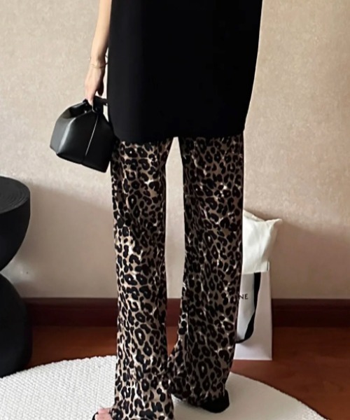 Vipoa(ヴィポア)の「Leopard drape pleats pants(その他パンツ・レディース・グレー/ブラウン・FREE)」の13枚目の写真