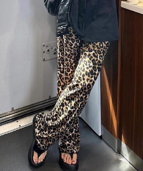 Vipoa(ヴィポア)の「Leopard drape pleats pants(その他パンツ・レディース・グレー/ブラウン・FREE)」の21枚目の写真