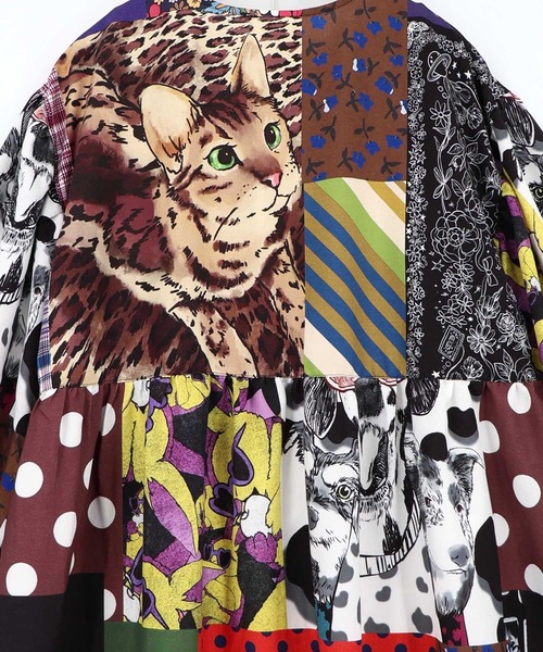 ScoLar(スカラー)の「163613:POPコラージュ総柄シャツワンピース(ワンピース・レディース・ネイビー/ブラック・M)」の12枚目の写真