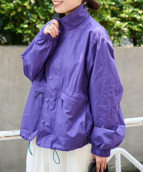 OUTDOOR PRODUCTS(アウトドアプロダクツ)の「カラーブロックライトブルゾン(ナイロンジャケット・レディース・パープル/アイボリー・40/38)」の16枚目の写真