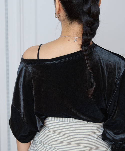 IENA LA BOUCLE(イエナラブークル)の「IENA LA BOUCLE トリアセベロアロングスリーブTシャツ(Tシャツ/カットソー・レディース・ブラック/ピンク・FREE)」の16枚目の写真