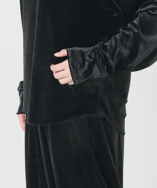 IENA LA BOUCLE(イエナラブークル)の「IENA LA BOUCLE トリアセベロアロングスリーブTシャツ(Tシャツ/カットソー・レディース・ブラック/ピンク・FREE)」の22枚目の写真