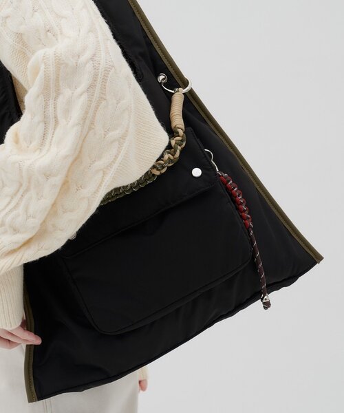 CIAOPANIC TYPY(チャオパニックティピー)の「:ZOZO限定【TYNNE.】トライアングルミックスコードデザインBAG(トートバッグ・レディース・ブラック/ベージュ・ONE SIZE)」の5枚目の写真