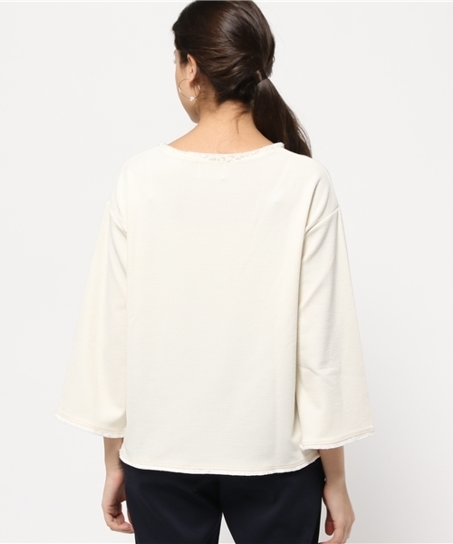 Discoat Parisien(ディスコートパリシアン)の「フリンジ付タテリップルプルオーバー(Tシャツ/カットソー・レディース・オフホワイト/グレー/キャメル・LARGE/MEDIUM)」の6枚目の写真