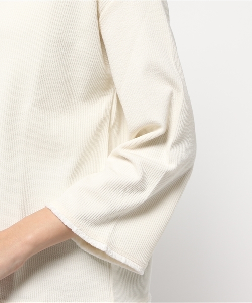 Discoat Parisien(ディスコートパリシアン)の「フリンジ付タテリップルプルオーバー(Tシャツ/カットソー・レディース・オフホワイト/グレー/キャメル・LARGE/MEDIUM)」の8枚目の写真