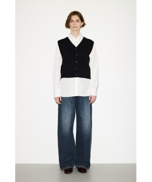 THROW by SLY(スローバイスライ)の「THROW 2WAY BUTTON KNIT VEST 2ウェイボタンニットベスト 秋服(ベスト・レディース・グレイッシュベージュ/ブラック・FREE)」の4枚目の写真