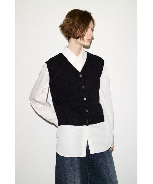 THROW by SLY(スローバイスライ)の「THROW 2WAY BUTTON KNIT VEST 2ウェイボタンニットベスト 秋服(ベスト・レディース・グレイッシュベージュ/ブラック・FREE)」の7枚目の写真