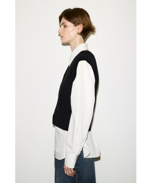 THROW by SLY(スローバイスライ)の「THROW 2WAY BUTTON KNIT VEST 2ウェイボタンニットベスト 秋服(ベスト・レディース・グレイッシュベージュ/ブラック・FREE)」の10枚目の写真