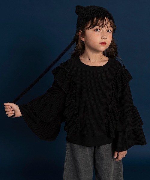 BRANSHES（ブランシェス）の「【WEB限定】ボリュームフリルトレーナー（スウェット・キッズ・ブラウン/ブラック・110/100/150/140/130/120）」の2枚目の写真