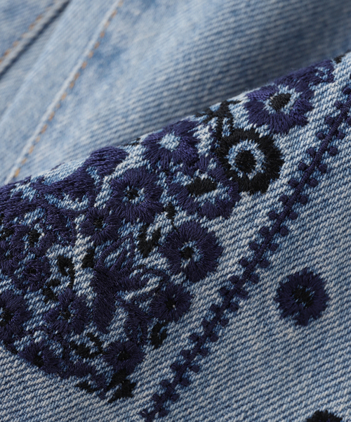 JOURNAL STANDARD(ジャーナルスタンダード)の「NOMARHYTHM / ノーマリズム Bandana Embroidery Denim Pant(デニムパンツ・メンズ・ブルー・3/2)」の6枚目の写真