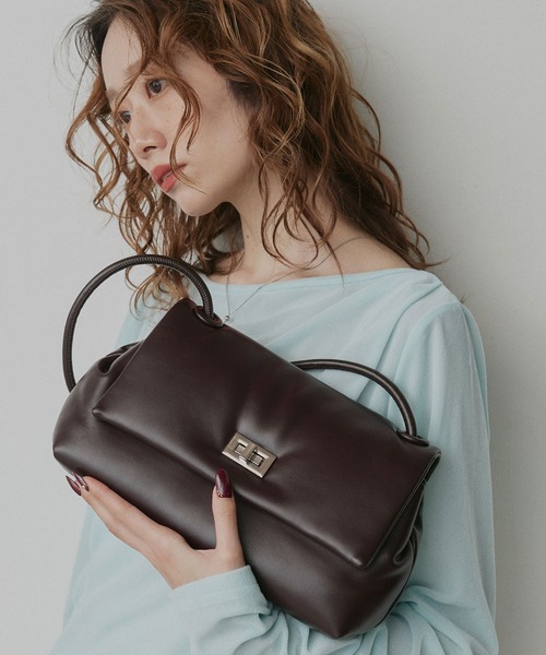 ad thie(アドティエ)の「スクエアフラップバックル ショルダー バック(ハンドバッグ・レディース・ブラック/ブラウン/ベージュ・FREE)」の18枚目の写真