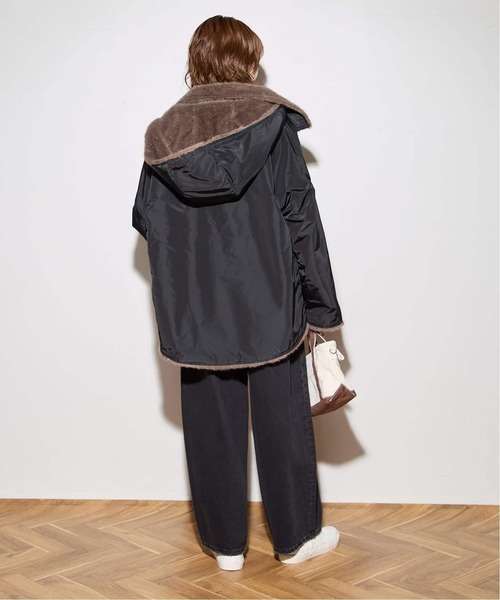 collection PRIVEE?(コレクションプリヴェ)の「COLLECTION PRIVEE? 別注 ECO-FUR JK hoodpockets ジャケット(その他アウター・レディース・ブラック系その他・42)」の5枚目の写真