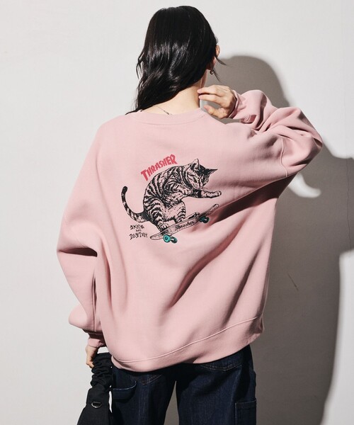 THRASHER（スラッシャー）の「THRASHER/スラッシャー 限定展開 別注 キャットモチーフ プリント スウェット（スウェット・メンズ・ピンク/アッシュグレー/スミクロ/ネイビー・SMALL/LARGE/MEDIUM）」の4枚目の写真