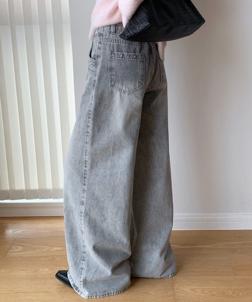CHUN CHUN NOTES(チュンチュンノーツ)の「26AW/スタッズデザインウォッシュワイドデニムパンツ(デニムパンツ・レディース・ネイビー/グレー・S/M)」の6枚目の写真