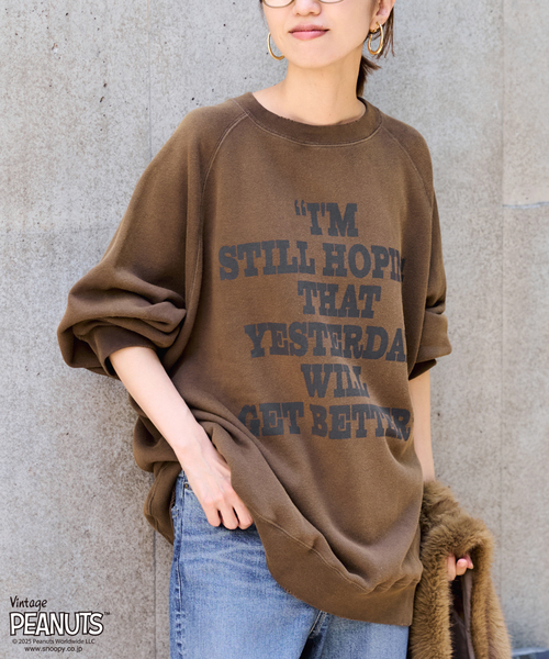 FRAMeWORK(フレームワーク)の「≪追加≫MEAN MACHINE AGE 別注 PEANUTS VTG CREW SWT "CHARLIE"(スウェット・レディース・ブラウン/スミクロ・FREE)」の2枚目の写真