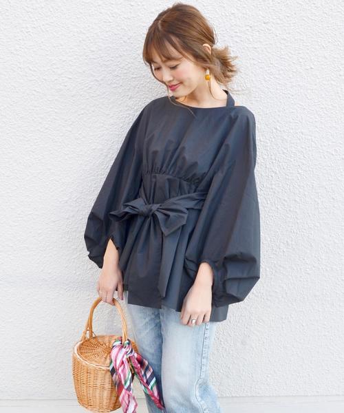 Khaju（カージュ）の「Khaju:ボリュームスリーブリボンブラウス