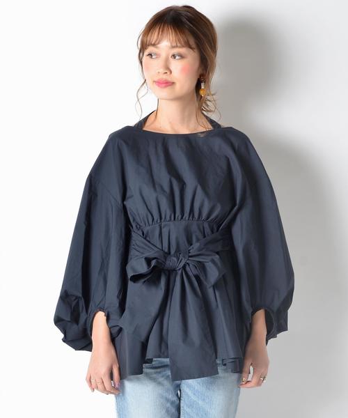 Khaju（カージュ）の「Khaju:ボリュームスリーブリボンブラウス◇（シャツ/ブラウス・レディース・オフホワイト/ベージュ/ネイビー・ONE SIZE）」の9枚目の写真