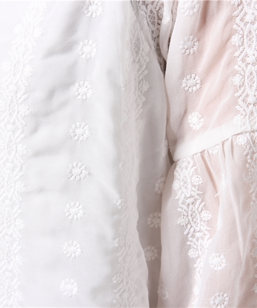 N.(N. Natural Beauty Basic)(エヌエヌナチュラルビューティーベーシック)の「エンブロイダリーオフショルフレアスリーブ(シャツ/ブラウス・レディース・ブラック/グレー/ホワイト・MEDIUM)」の20枚目の写真