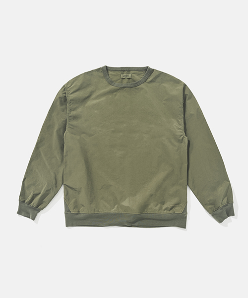 Saturdays NYC(サタデーズ ニューヨークシティ )の「Duey Crewneck Nylon Jacket(ナイロンジャケット・メンズ・ブラック/オリーブ・M/X-SMALL/S/X-LARGE/L)」の2枚目の写真