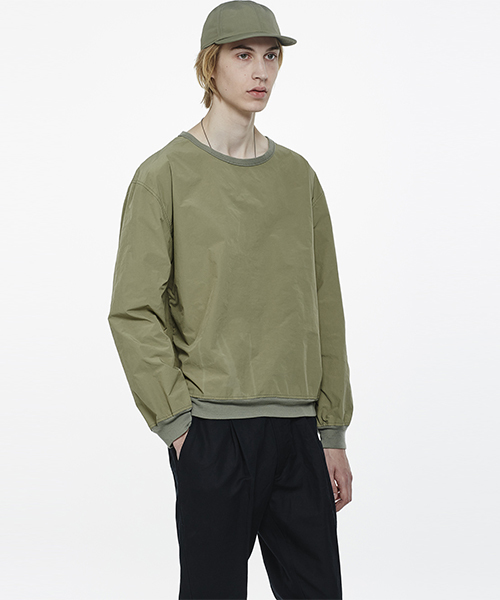 Saturdays NYC(サタデーズ ニューヨークシティ )の「Duey Crewneck Nylon Jacket(ナイロンジャケット・メンズ・ブラック/オリーブ・M/X-SMALL/S/X-LARGE/L)」の7枚目の写真