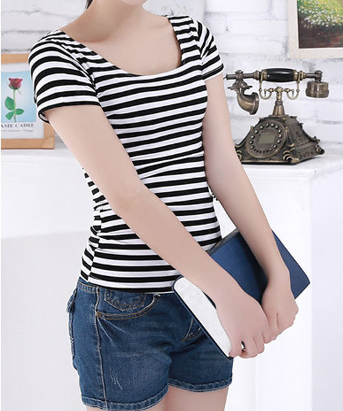 classicalelf（クラシカルエルフ）の「UネックフレンチスリーブチビTシャツ（Tシャツ/カットソー・レディース・グレー/ネイビー/ローズ/カーキ/ブラック/ホワイト/ロイヤルブルー/グリーン/モカ/ストライプ・LARGE/MEDIUM/SMALL/XX-LARGE/X-LARGE）」の10枚目の写真