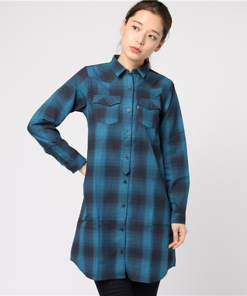 AIGLE（エーグル）の「W HIWアムンゼンチェックチュニックシャツ長袖（シャツ/ブラウス・レディース・レッド/ブルー・38/36/40）」の11枚目の写真