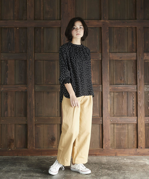 AMERICAN HOLIC(アメリカンホリック)の「コットンツイルハイウエストチノパンツ(チノパンツ・レディース・ベージュ/カーキ/イエロー/ブルー/ナチュラル/ダークネイビー・S/M/L)」の22枚目の写真