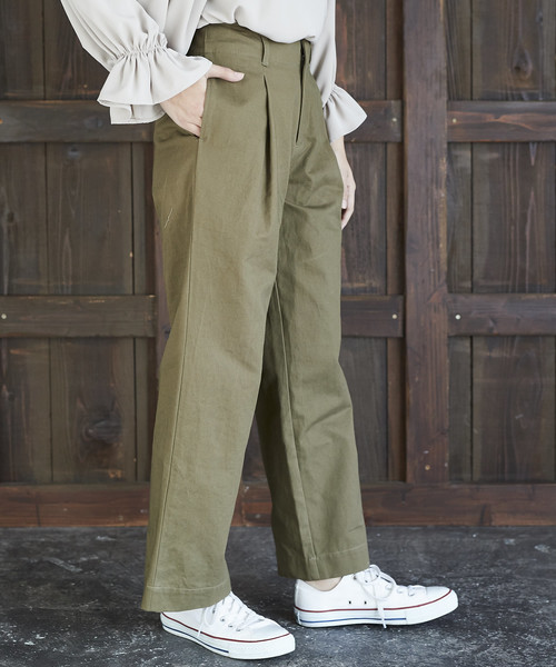 AMERICAN HOLIC(アメリカンホリック)の「コットンツイルハイウエストチノパンツ(チノパンツ・レディース・ベージュ/カーキ/イエロー/ブルー/ナチュラル/ダークネイビー・S/M/L)」の16枚目の写真