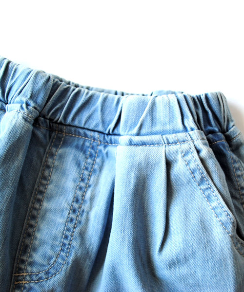 BEATJIVE(ビートジャイブ)の「キッズ テーパード ストレッチ サルエルデニムパンツ(デニムパンツ・キッズ・ライトブルー/インディゴブルー・120/130/140)」の5枚目の写真