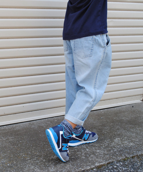 BEATJIVE(ビートジャイブ)の「キッズ テーパード ストレッチ サルエルデニムパンツ(デニムパンツ・キッズ・ライトブルー/インディゴブルー・120/130/140)」の21枚目の写真