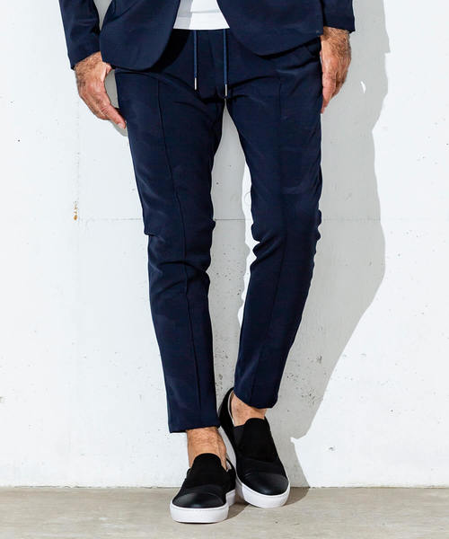 1piu1uguale3 RELAX（ウノピュウノウグァーレトレリラックス）の「1PIU1UGUALE3 RELAX(ウノピゥウノウグァーレトレ)ダブルクロス4WAYストレッチピンタックトラウザー（その他パンツ・メンズ・カーキ/ネイビー/ブラック・LARGE/MEDIUM/X-LARGE/SMALL/XX-LARGE）」の3枚目の写真