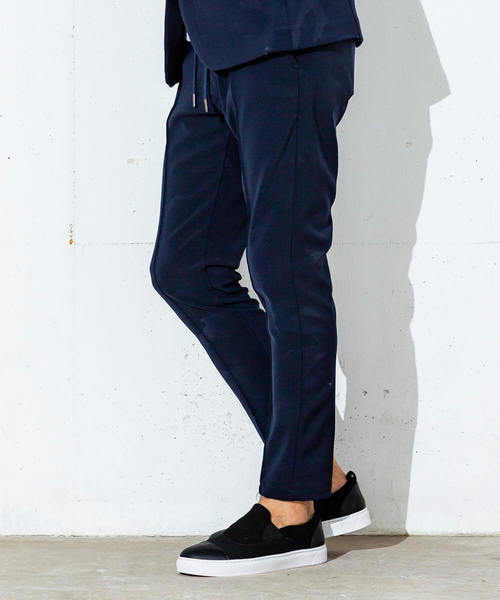 1piu1uguale3 RELAX（ウノピュウノウグァーレトレリラックス）の「1PIU1UGUALE3 RELAX(ウノピゥウノウグァーレトレ)ダブルクロス4WAYストレッチピンタックトラウザー（その他パンツ・メンズ・カーキ/ネイビー/ブラック・LARGE/MEDIUM/X-LARGE/SMALL/XX-LARGE）」の8枚目の写真