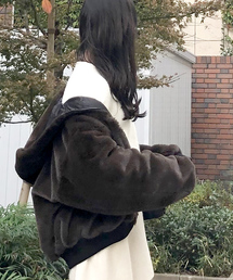 フード付きリバーシブルボンバーブルゾン