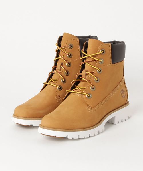 Timberland(ティンバーランド)の「ウィメンズ クラシック ライト シックスインチ ブーツ - ウィート(ブーツ・レディース・ウィート・22.5cm/23.5cm/24.5cm/25.5cm/23.0cm/24.0cm/25.0cm/26.0cm)」の1枚目の写真