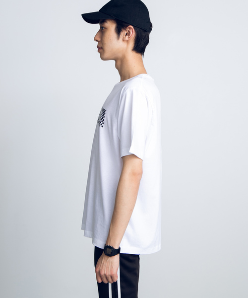 WEGO（ウィゴー）の「WEGO/チェッカーボックスロゴTシャツ（Tシャツ/カットソー・メンズ・ホワイト/ブラック/ホワイト系その他/ブラック系その他・SMALL/MEDIUM/LARGE）」の15枚目の写真