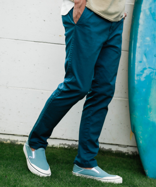 BAYFLOW（ベイフロー）の「ベーシックチノスリムストレート（チノパンツ・メンズ・ブルー/ベージュ/ブラック・SMALL/MEDIUM/LARGE）」の3枚目の写真