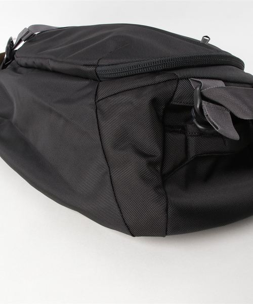 BURTON（バートン）の「＜2WAY＞ MULTIPATH トラベル ダッフル バッグ 40L（ボストンバッグ・メンズ・ブラック/ブルー/ブラウン/ミント・FREE）」の5枚目の写真